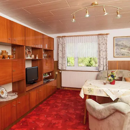 Σπίτι διακοπών Ruhiges Ferienhaus In Der Naehe Von Wanderwegen