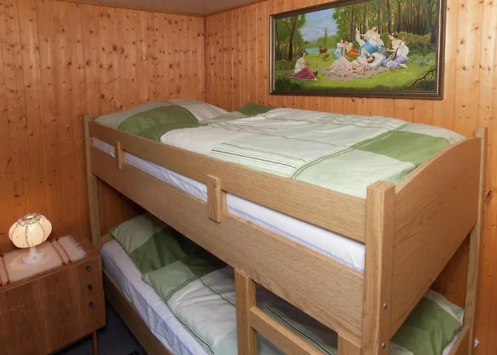 Quiet Near Trails Tatil Evi Altenfeld (Thuringia)