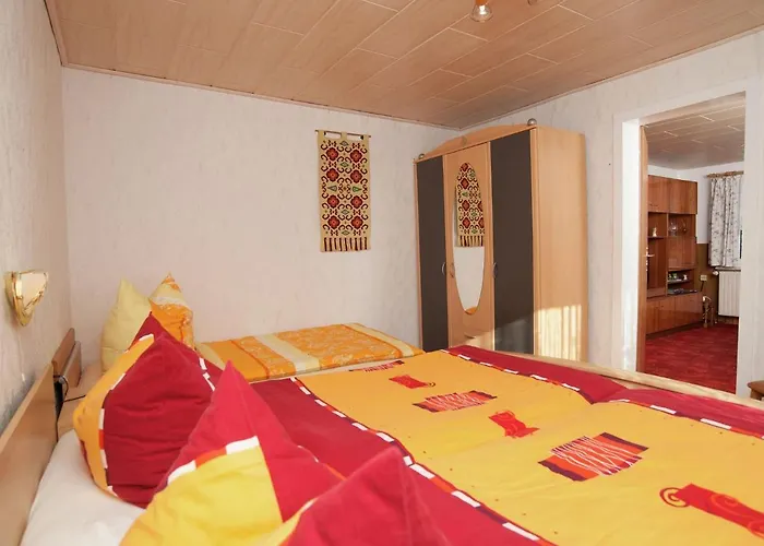 Quiet Near Trails Tatil Evi Altenfeld (Thuringia)