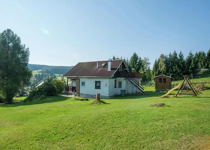 Quiet Near Trails Tatil Evi